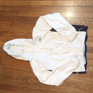 The North Face Rain Jacket - size S